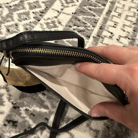 MARGOT Black Genuine Leather Crossbody shoulder Bag Aiden Wallet On String NWT - Picture 9 of 11